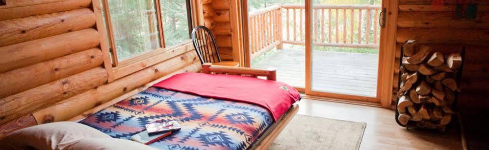 Adventure Inn Ely Екстериор снимка